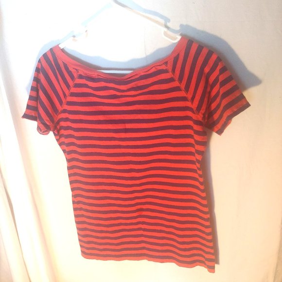 Retro Striped Off-The-Shoulder T-Shirt by DC. - Picture 1 of 2